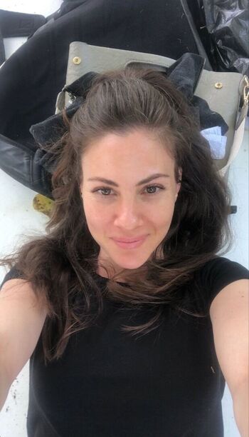 Melis babadag image