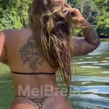 Melissa breia image