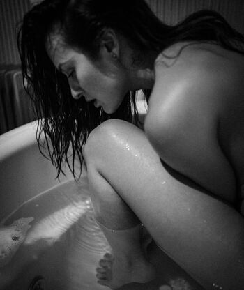 Melissa mai page 2 image