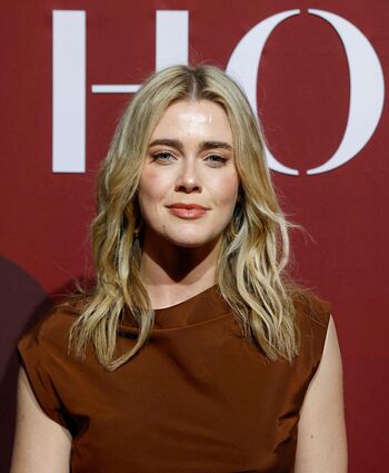 Melissa Roxburgh