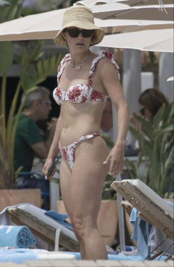 Melissa roxburgh image