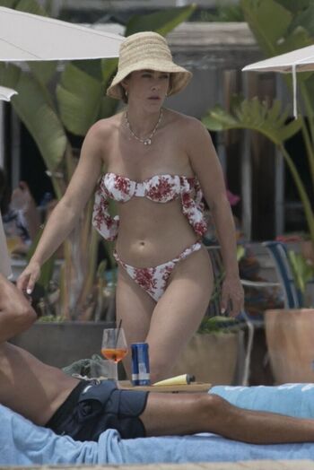 Melissa roxburgh image