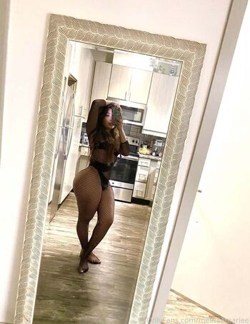 Melissamariee 11 11atm image