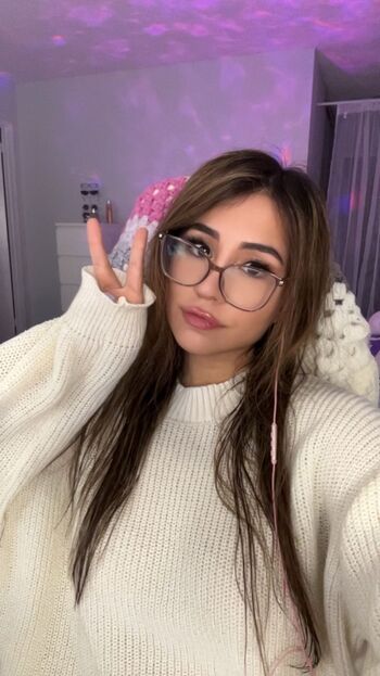 Melmie image