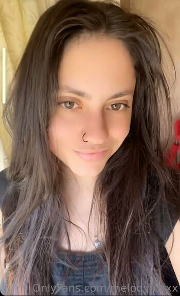 Melodyfoxxx image