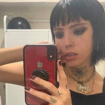 Mena diaz image