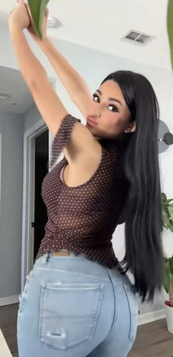 Mermaidmariah image