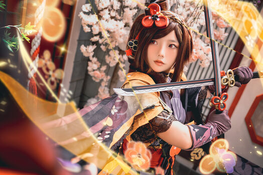 Messie huang image