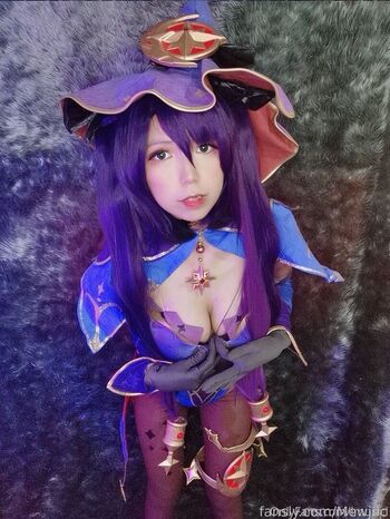 Mewjiic page 3 image