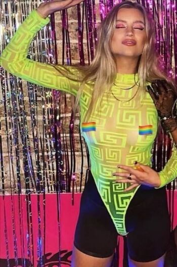 Mia healey image