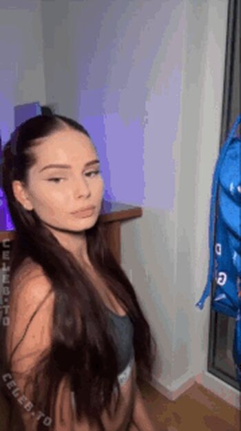 Mia sara mia8teen image