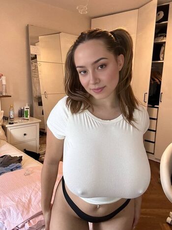Mia sophie image