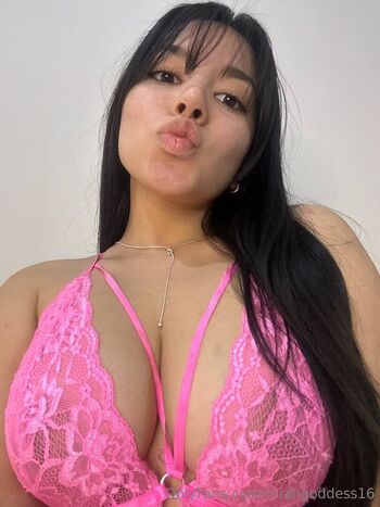 miahgoddess16