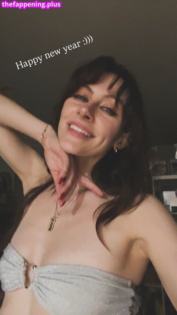 Michaela Jill Murphy / Jessie Flowers