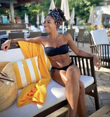 Michelle ackerley image