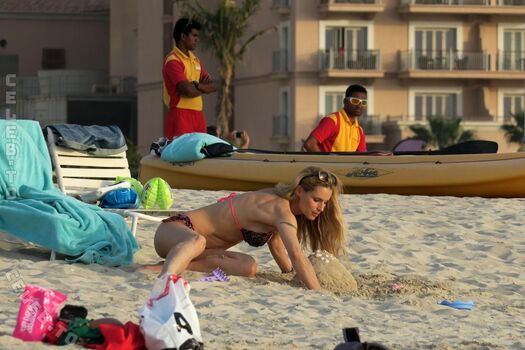 Michelle hunziker page 6 image