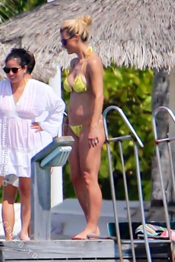 Michelle hunziker page 3 image