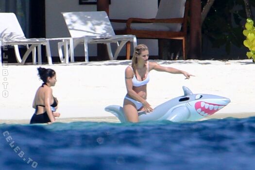 Michelle hunziker page 3 image