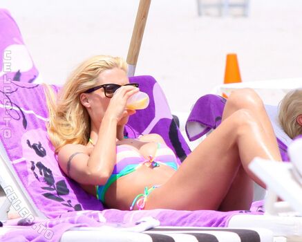 Michelle hunziker page 2 image