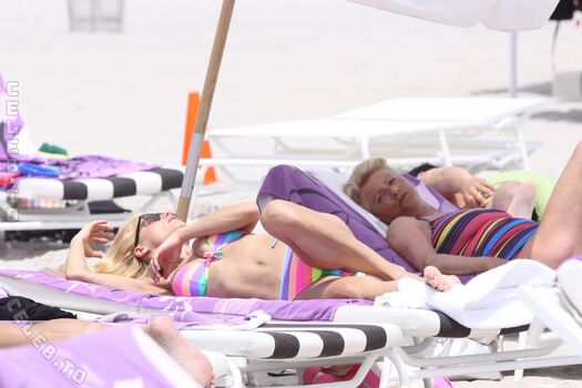 Michelle hunziker page 2 image