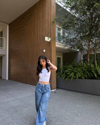 Michelle li image
