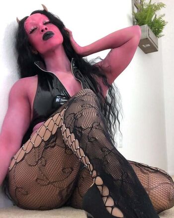 Michelle mcdaniel image