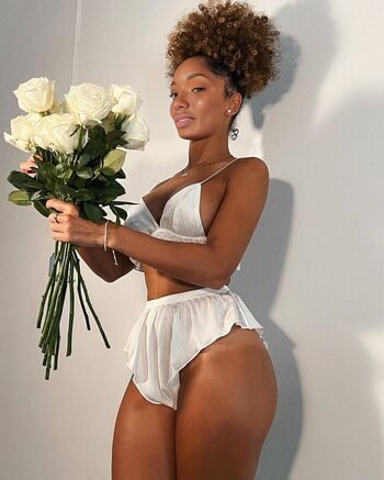 Mickie Carelse