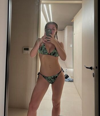 Micol pontiero image