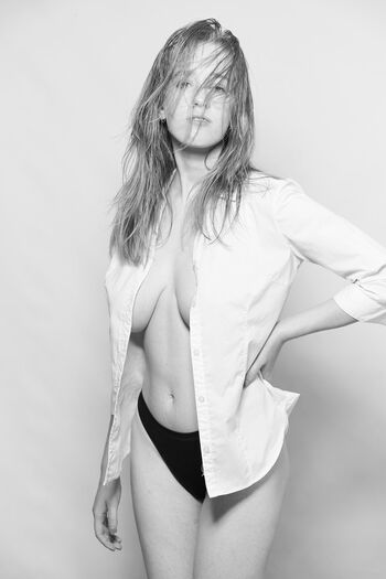 Midnightemmy page 2 image