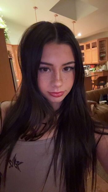 Mikayla campinos 1 image