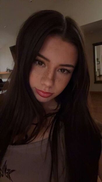 Mikayla campinos 1 image