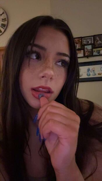 Mikayla campinos 1 image