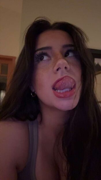 Mikayla campinos 1 image