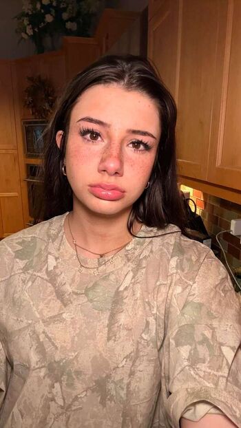 Mikayla campinos 1 image