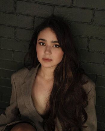 Mikee quintos image