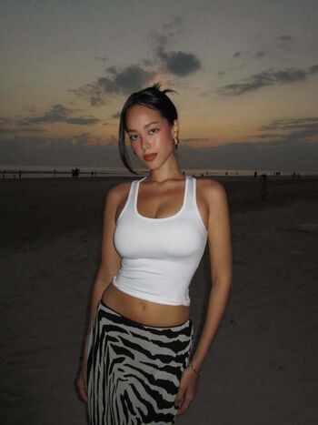 Miki napolitano image