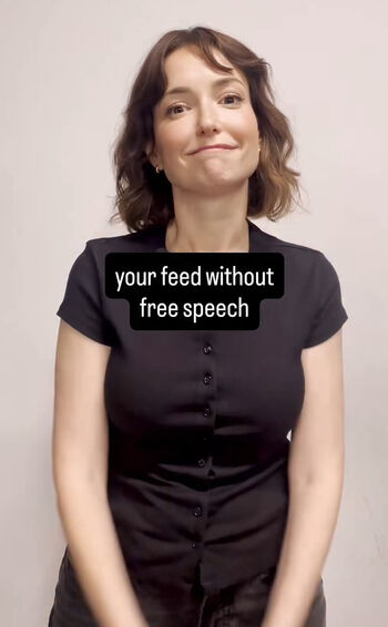 Milana vayntrub image