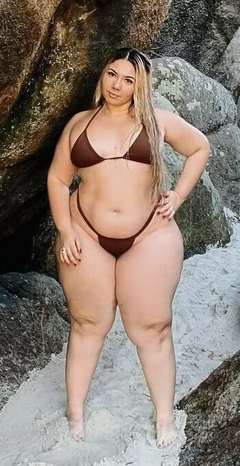 Milena fernandes image