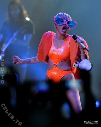 Miley cyrus page 17 image