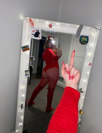 Milf vibes image