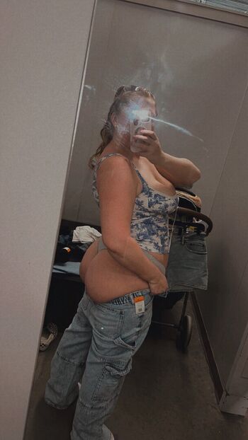 Milf vibes image