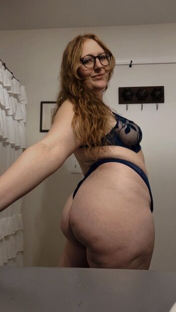 Milf vibes image