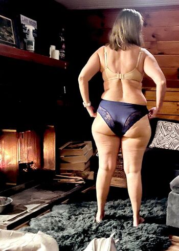 Milfwife51 image