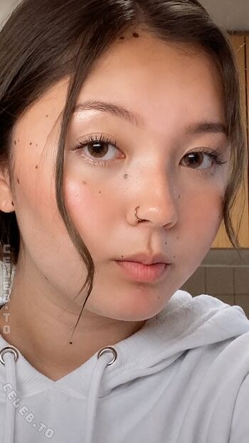 Millie howell image