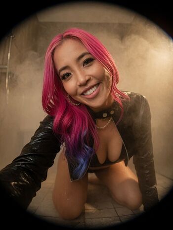 Mina shirakawa image