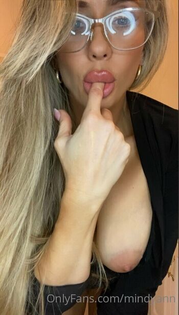 Mindyann image