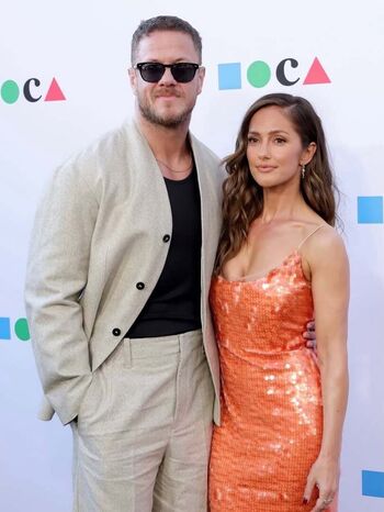 Minka kelly image