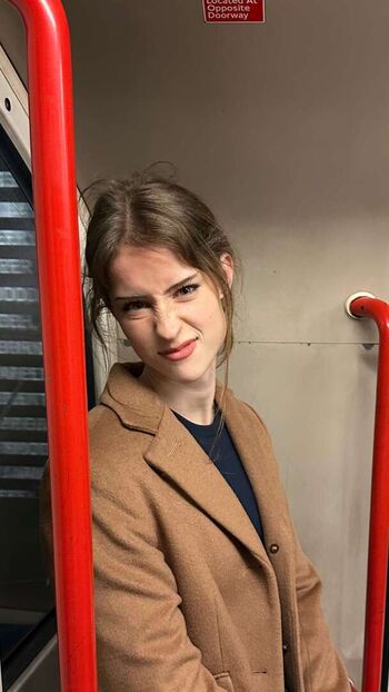 Mira 004 page 11 image