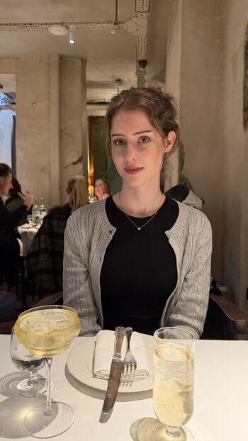 Mira 004 page 9 image