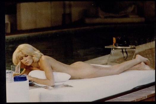 Mireille darc image